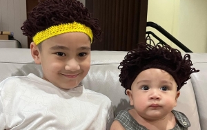 Rafathar Disebut Berhasil Jadi Kakak Gegara Lakukan Ini, Momen Rayyanza Salting Malah Bikin Salfok