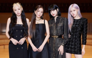 MTV VMA 2022: BLACKPINK Tampil Serba Hitam, Detail Bagian Belakang Outfit Jennie & Lisa Seksi Banget