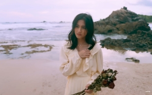 Official Lyric Video Keisya Levronka 'Tak Ingin Usai' Capai 101 Juta Views