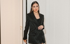 Minta Cowok-Cowok Berbaju Metal Nyanyi 'Mantan Terindah', Raisa Kaget Banyak yang Galau
