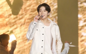 Dibanjiri Hadiah dan Cinta dari Fans di Hari Ultah, Jungkook Sapa Lewat Live yang Langsung Jadi Tren