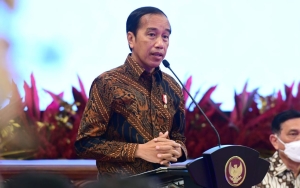 Jokowi Naikkan Harga BBM: Ekonom Beri Kritik Pedas, Pegawai SPBU Dapat Info 'Mendadak'