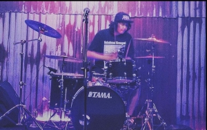 Dari <i>Drummer</i> Hingga Sukses Jadi Tutor Gitar 