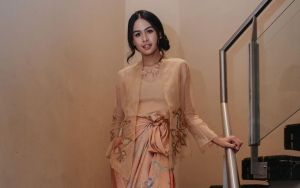 Maudy Ayunda Jadi Bridesmaid Cantik, Foto Candid Urusi Pengantin Ungkap Attitude Tak Biasa?