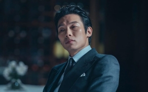 Hempas Imej 'Antagonis', 7 Potret Cheerful Yang Kyung Won Pemeran Gong Ji Hoon 'Big Mouth'