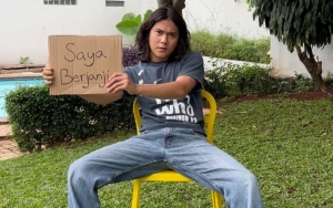 Iqbaal Ramadhan Bilang 'Miss You' Sambil Pajang Foto Bareng Sosok Misterius, Siapa?