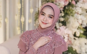 Bak Heran Lihat Ria Ricis, Tatapan 'Sejuta Makna' Baby Moana Disorot