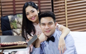Sempat Bantah, Jonathan Frizzy Beri Komen Tak Terduga Soal Rumor Dirinya dengan Ririn Dwi Ariyanti