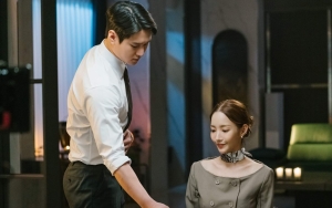 Go Kyung Pyo Bintangi 'Love in Contract' Gegara Park Min Young, Begini Chemistry-nya Saat Syuting