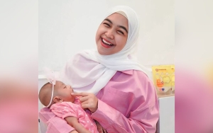 Belum 2 Bulan, Ria Ricis Pamer Baby Moana Respons Dirinya Saat Ajak Bicara Bikin Gemas Maksimal