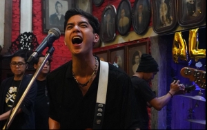 Al Ghazali Ajak Nyanyi 'Viva La Vida' Saat Ultah, Momen Dikira Salah Lirik Jadi Sorotan