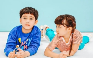 Disebut Cool Sejak Kecil, Momen Rafathar Salting Saat Buat Video Ini untuk Gempi Bikin Gemas