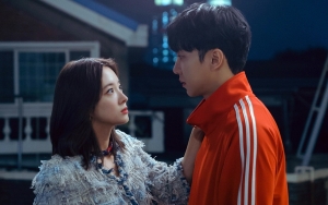 Lee Seung Gi & Lee Si Young Ciuman di 'The Law Cafe', Fans Singgung 'Big Mouth'