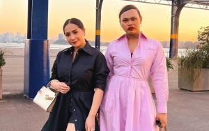 Nagita Slavina Dinotice Desainer NYFW Tory Burch, Harga Dress Cantik Bikin Menjerit?