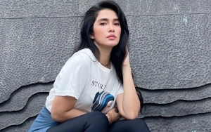 Ussy Sulistiawaty Umbar Foto Masih Gadis 19 Tahun Lalu, Tak Ada Beda Dengan Potret Masa Kini?