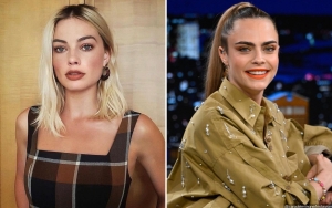 Margot Robbie Nangis Keluar dari Rumah Cara Delevingne, Diduga Khawatir dengan Kondisi Sang Model