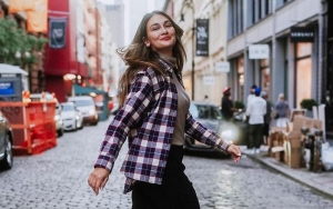 Biasa Girly, Luna Maya Kini Tampil Maskulin Kenakan Jaket Kulit Bikin Pangling?