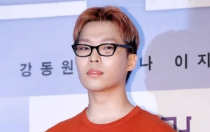 Bikin Kaget, Chan Hyuk AKMU Terciduk Jadi Penonton Kontes Nyanyi Nasional