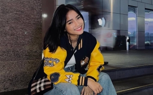 Pakai Kain Sari, Penampilan Fuji An Ala Wanita India Disebut Mirip Artis Bollywood Ini 