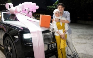 Deretan Kado Mewah Rizky Billar Untuk Lesti Kejora, Ada yang Bekas