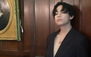 Mulai Dijual di KorSel, Vogue Pajang Wajah Tampan V BTS Di Seluruh Toko Buku