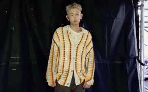 Crush Tanggapi Tudingan Rasis, Tak Mau Sentuh Tangan Fans Kulit Hitam