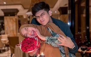 Ria Ricis Sengaja Dandan Beda, Cara Teuku Ryan Kritik Soal Alis Justru Disanjung-sanjung