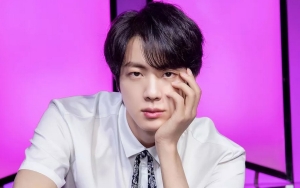 BIGHIT Beri Tanggapan Soal Rumor Jin Bakal Kolabs Bareng Coldplay di Single Solo