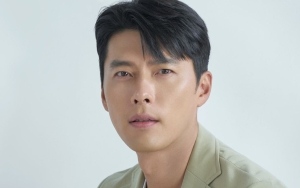 Mojok di Belakang, Posisi Berdiri Hyun Bin Saat Kondangan Curi Fokus