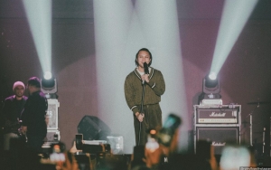 Sambutan Hangat Penggemar Rizky Febian Jelang Konser di Malaysia