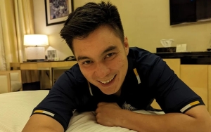 Baim Wong Banting Setir Jualan Sate Usai Tak Nge-Vlog 2 Minggu