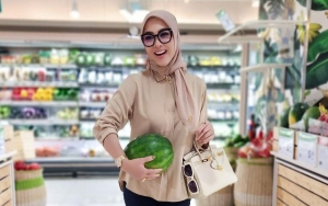 Syahrini Diduga Berbohong Menginap di Hotel Mewah Singapura