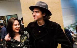 Dul Jaelani Pamer Momen Uwu Nonton Konser Sambil Bucin Tissa Biani, Seru Banget!