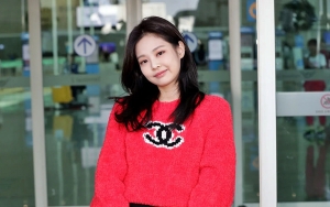 Imutnya Jennie BLACKPINK Menari Lagu Solo di Bandara