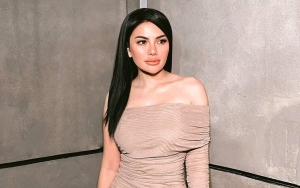 Nikita Mirzani Teriak Kencang Usai Resmi Ditahan di Kejari Serang: Jahat Kalian!
