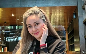 Denise Chariesta Isyaratkan RD Selingkuh ke Luar Negeri Kala Mendiang Mamanya Sakit