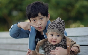 Rayyanza Cipung Cemburui Rafathar Saat Makan Bareng Raffi, Gemoy Abis