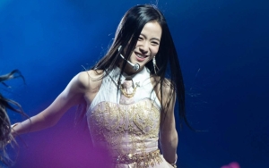 Abs Jisoo Saat Perform Solo di Konser BLACKPINK Viral 