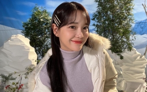 Kim Sejeong Pamer Body Goals Saat Liburan, Visual Makin Segar Curi Fokus