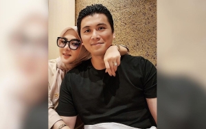 Bagikan Sebuah Hadis, Syahrini 'Ajak' Selawatan di Tengah Isu Keretakan Rumah Tangga