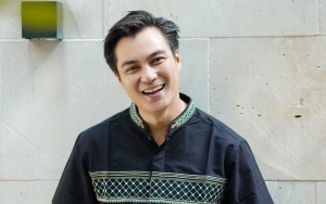 Baim Wong Digeruduk Emak-emak Kala Nikmati Hari Terakhir di Madinah