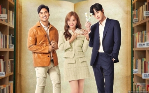 Chicco Jerikho & Ahn Hyo Seop-Kim Sejeong Nyambung Ngobrol Pakai 2 Bahasa di Drama Pendek