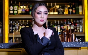 Berparas Bule, Celine Evangelista Ternyata Fasih Nyanyi Lagu Berbahasa Jawa