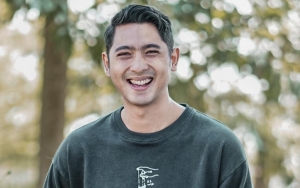 Dulu Dihujat, Arya Saloka Kini Digeruduk Pujian Saat Tampil Sama dengan Kumis dan Berewok