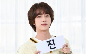 Kocak, Jin BTS Blak-Blakan Ingin Dipuji Tampan