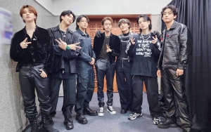 Photobox Sempit, BTS Halalkan Segala Cara Agar 7 Member Masuk 1 Frame
