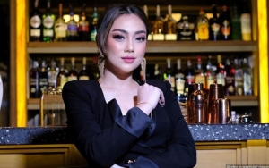 Celine Evangelista Beri Jawaban Kocak Saat Anaknya Ditaksir Cewek Usia 21 Tahun