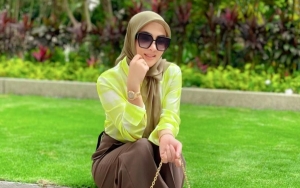 Pamer Main Tenis, Syahrini Pentingkan Stlye Ketimbang Skill
