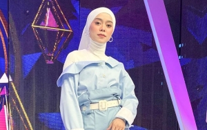 Jarang Muncul, Lesti Kejora Rupanya Makin Aktif Ikut Pengajian