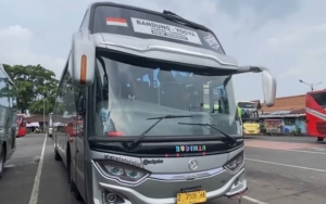 Ingin Keliling Indonesia dengan Menggunakan Bus